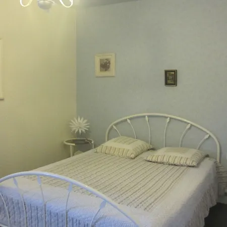 酒店 Restaurant La Creche Et Sa Piscine Interieure - Logis 拉尚内特