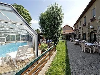 酒店 Restaurant La Creche Et Sa Piscine Interieure - Logis 3*